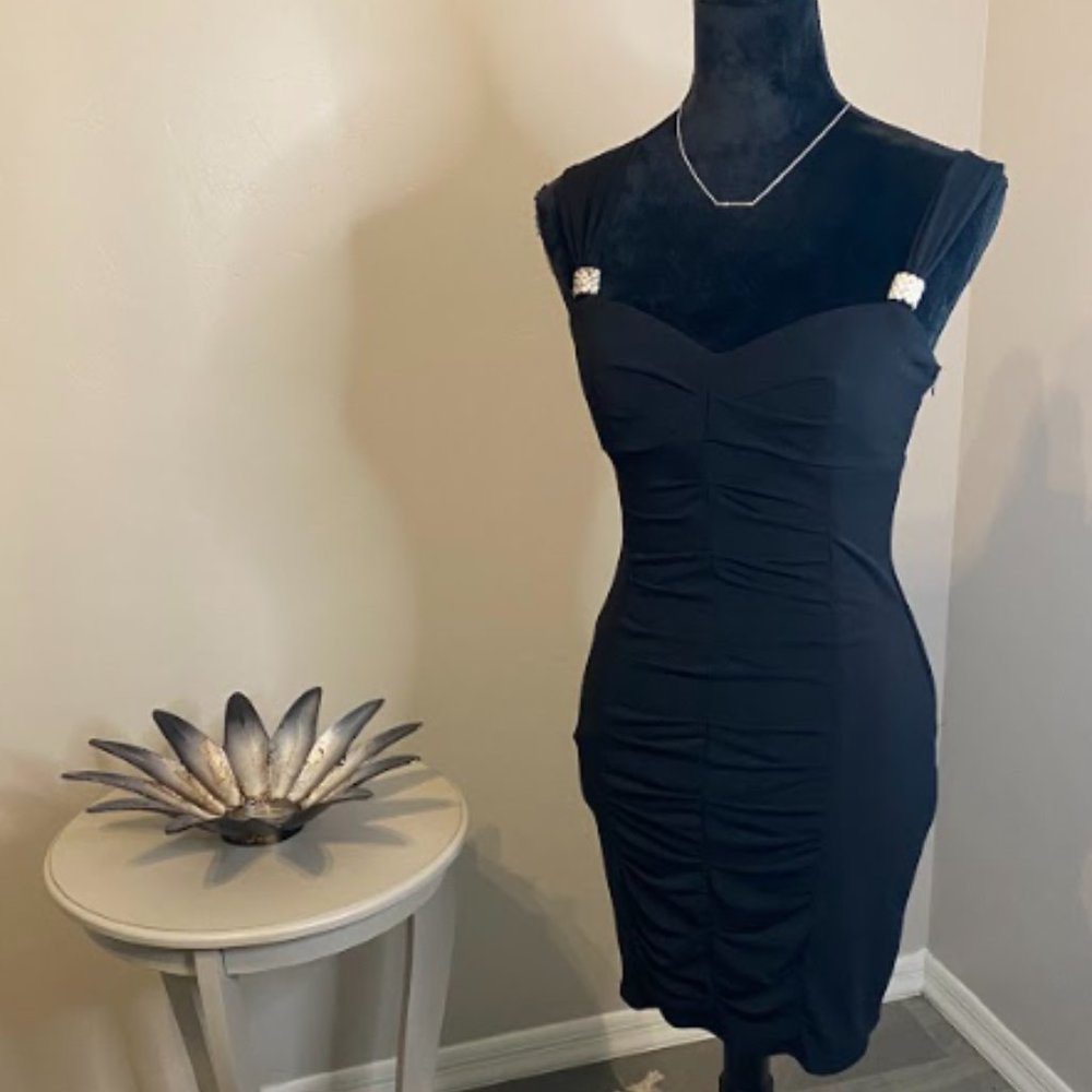 Formal Black Ribbed Sweetheart Prom Black Dress
